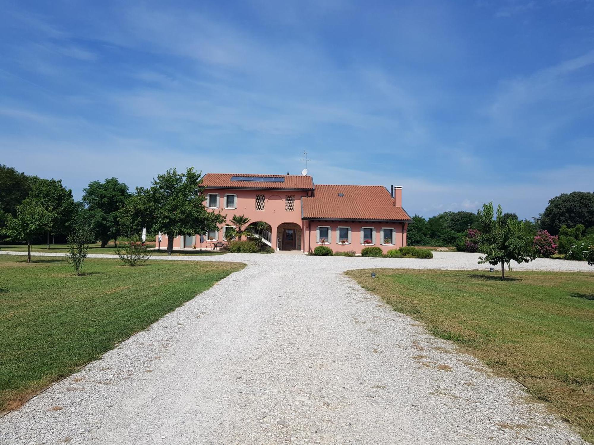 Agriturismo Casa Rossa Postioma Bagian luar foto