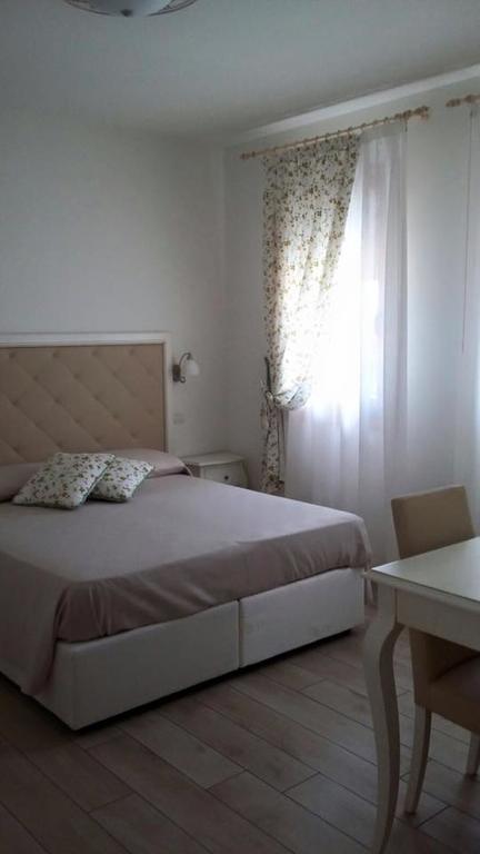 Agriturismo Casa Rossa Postioma Bagian luar foto