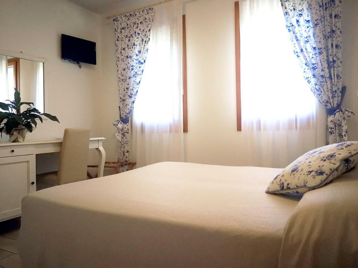 Agriturismo Casa Rossa Postioma Bagian luar foto