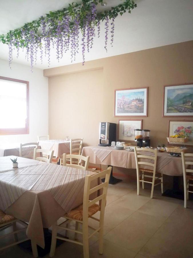 Agriturismo Casa Rossa Postioma Bagian luar foto